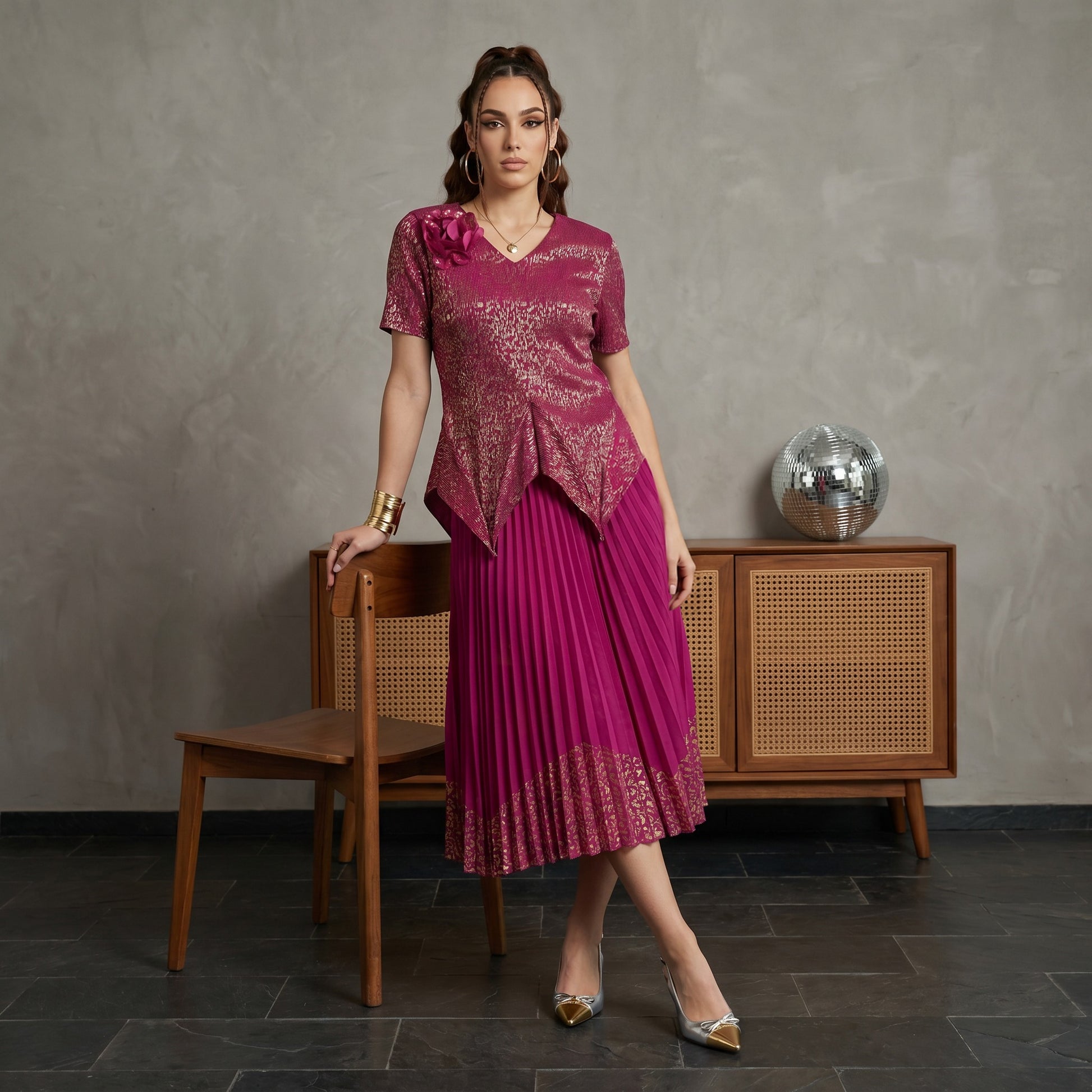 Korean Style Shimmer Strecthable Skirt Set in Pink